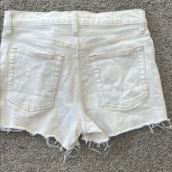 GAP White Jean Shorts Distressed Frayed Hem - Picture 3 of 6
